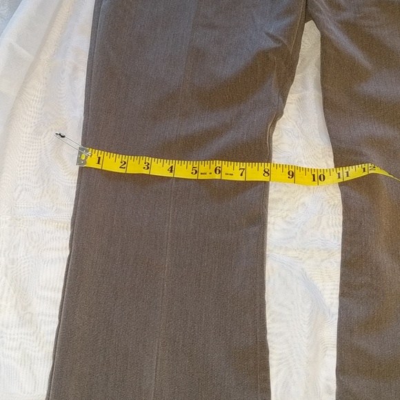 🧣B2G1 SALE Van heusen stretch dress pants,gray - Picture 5 of 7